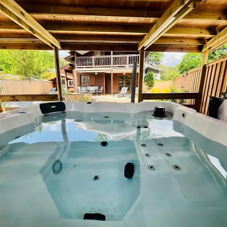 Domaine Forge 6-8pers Jacuzzi Terrasse Plancha Proche Commerces