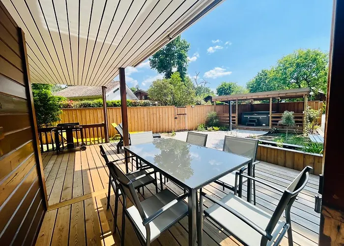 Domaine Forge 6-8pers Jacuzzi Terrasse Plancha Proche Commerces *