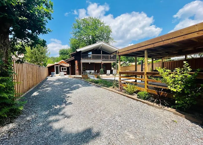 Alpstuga Domaine Forge 6-8pers Jacuzzi Terrasse Plancha Proche Commerces